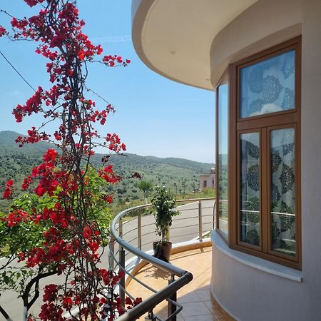 Apartment Besnik Brahimi Ksamil Exterior photo